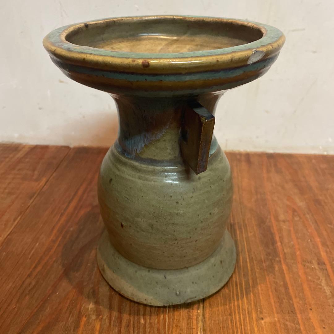 美品　上野焼　緑釉仏花器　江戸時代後期から　花器　緑色の釉薬が特徴的な　花瓶