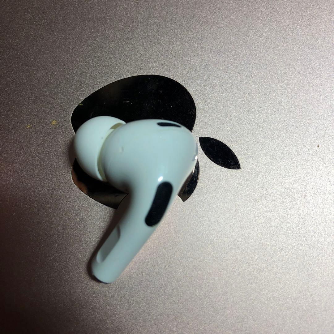 Apple AirPods Pro 第2世代　lightning 左側　左耳