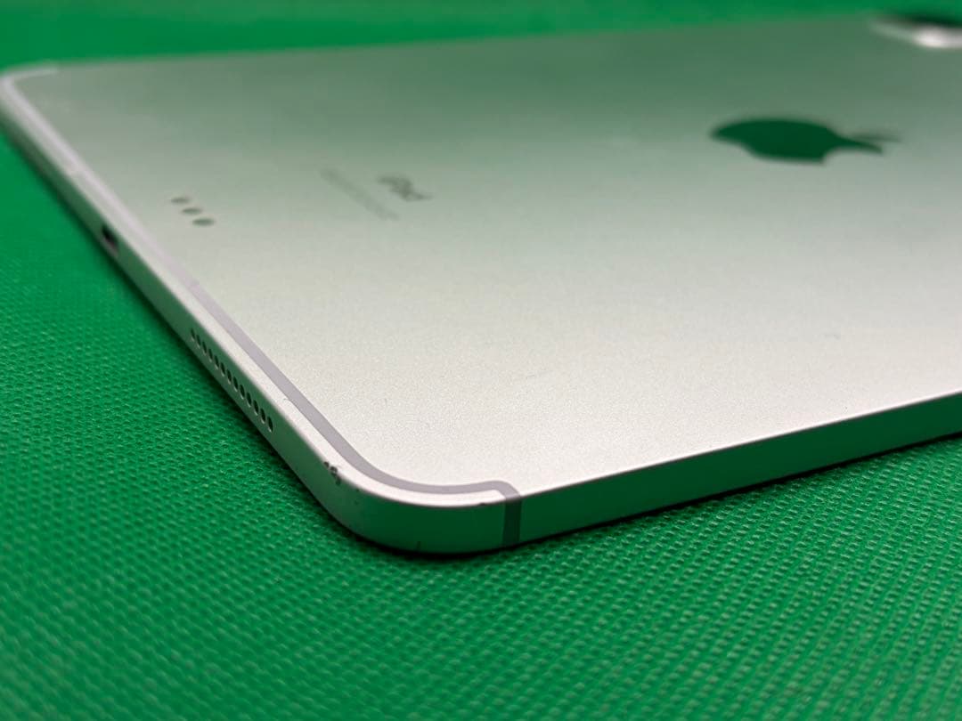 IPAD PRO 11 インチ第二世代128GB SIMフリー