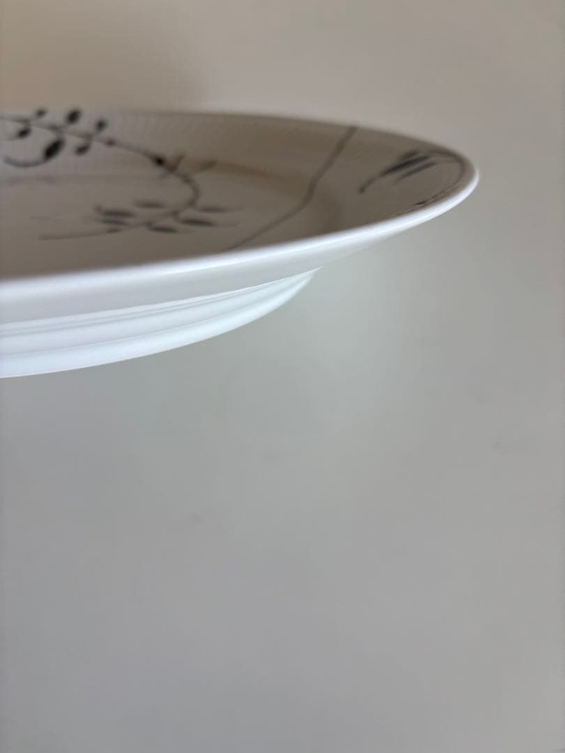   手描き花柄皿 MRX