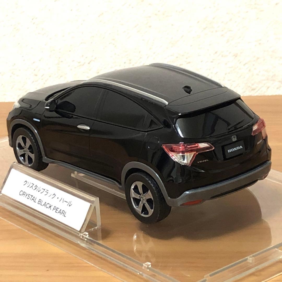 ホンダ ヴェゼル ハイブリッド カラーサンプル クリスタルブラックパール