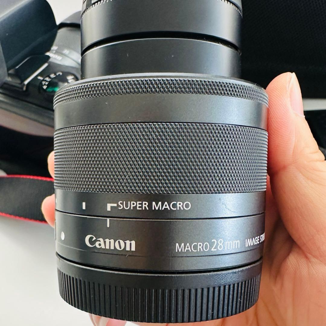 Canon EOS M3 収納ケースセット、望遠レンズ、単焦点レンズ付き