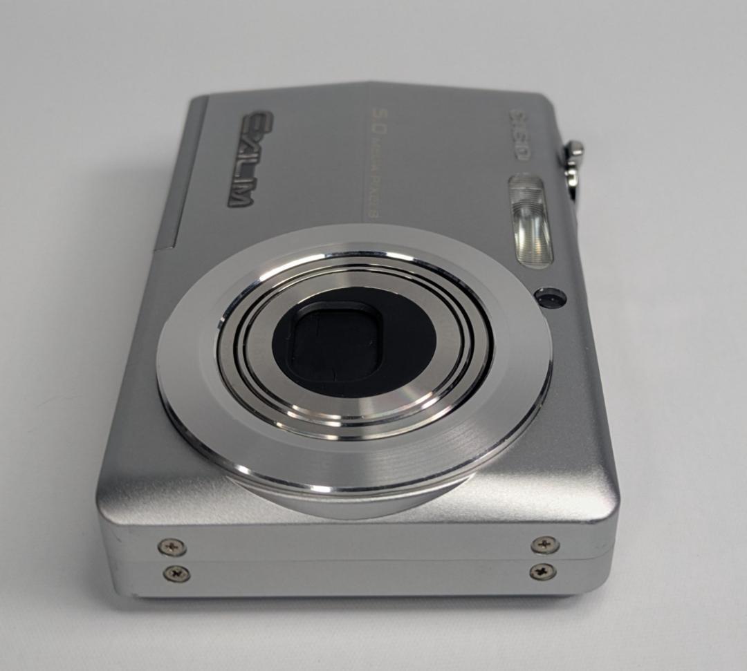 美品 CASIO EXILIM EX-Z500ドッグ付 デジタルカメラ