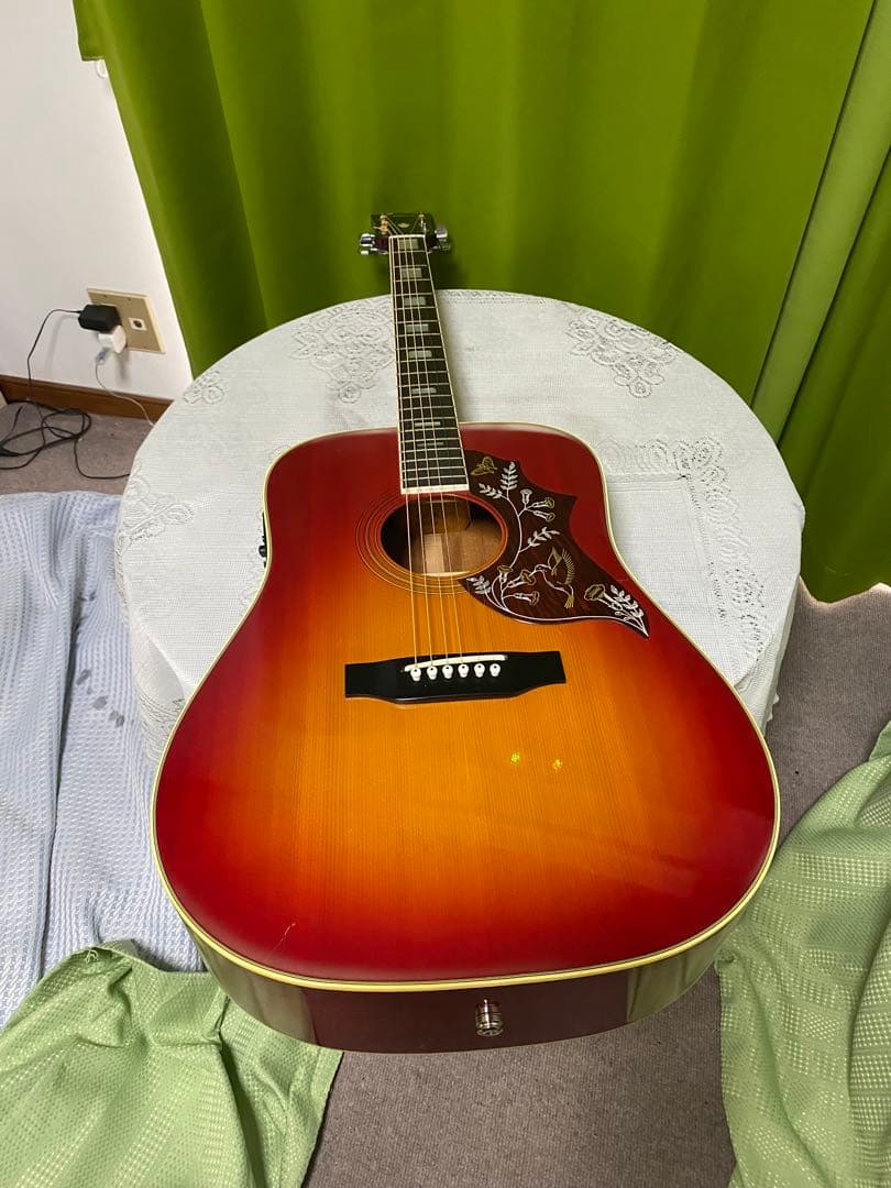 新春特価　ビンテージMorris WH-20　ハミングバード エレアコ音出し良好