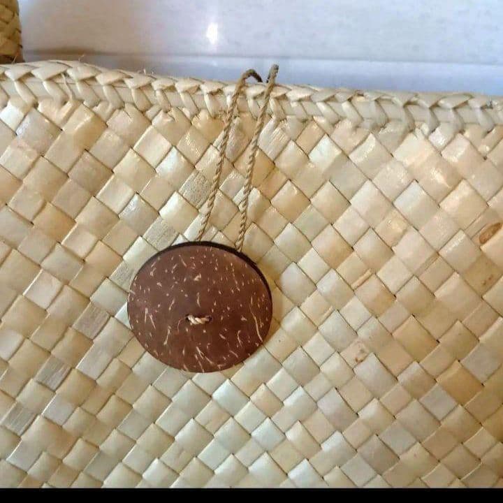 新品未使用　ラウハラ　バッグ　L　かごバッグ　ビッグトートバッグ　肩掛け