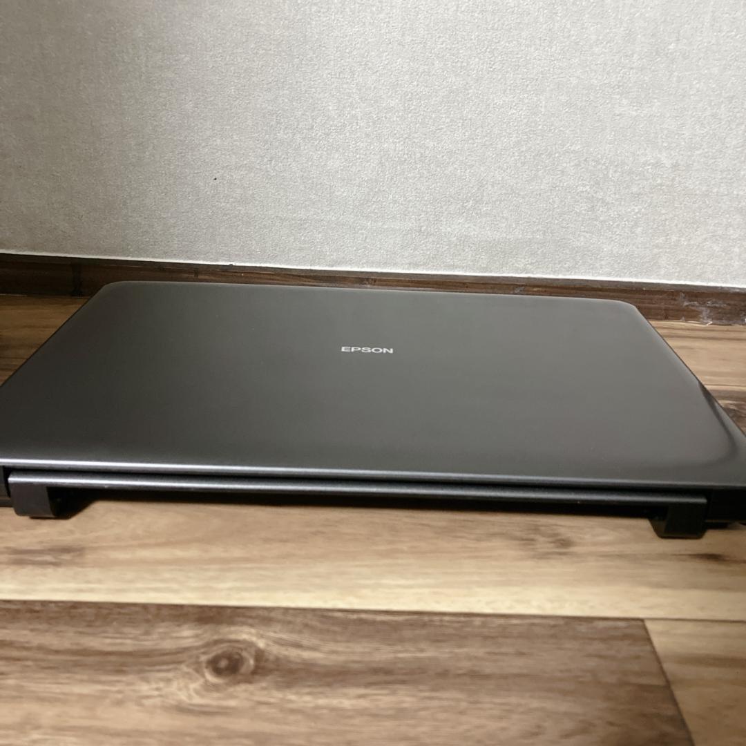 EPSON Endeavor NJ3500 Core i5 8GBノートパソコン