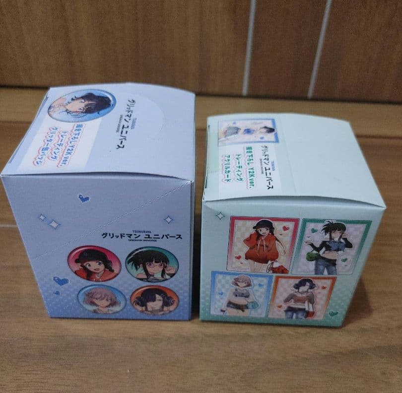 グリッドマン ユニバース マルイ Y2K ver. 缶バッジ アクリルカード