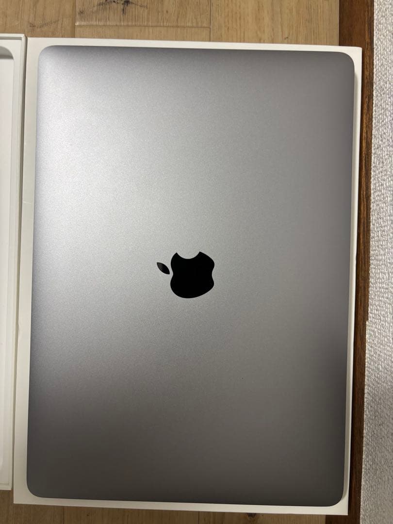 バッテリー良好 美品　i7 Macbook Pro 13インチ　A1706