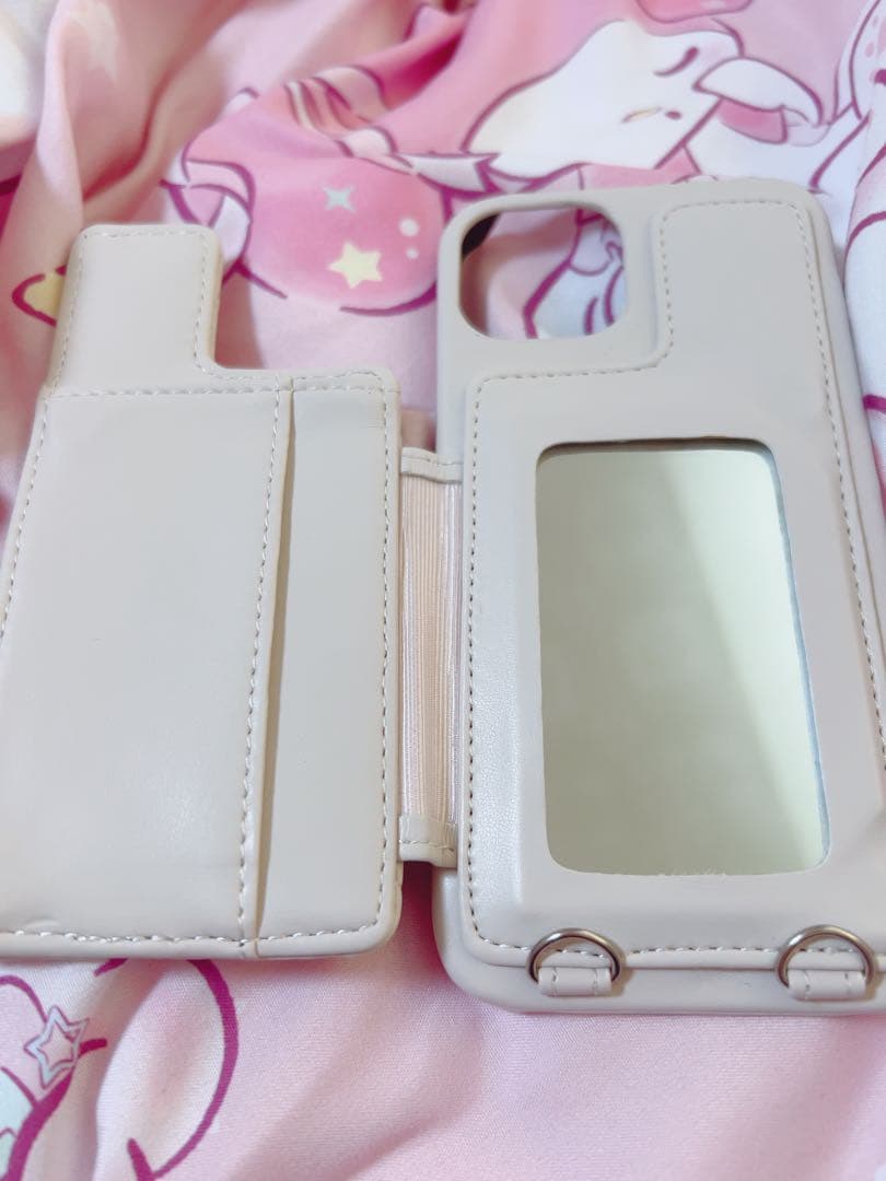 リボンキルティングiPhoneケースピンク×ブラックiPhone13/14 兼用