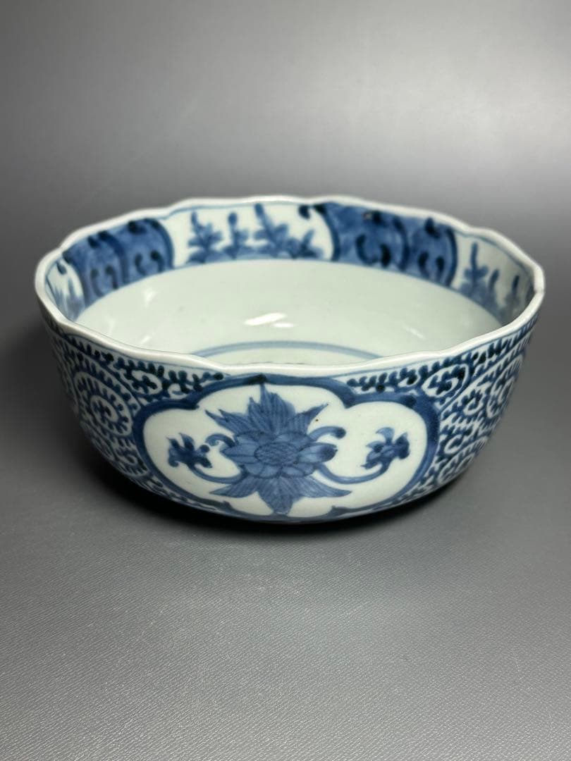 古伊万里　たこ唐草　鉢　白磁　染付　美品