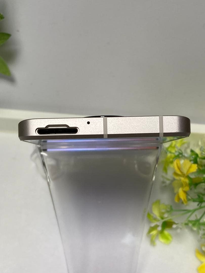 AQUOS sense8 SH-54D Wi-Fiにて★ SIMトレイなし