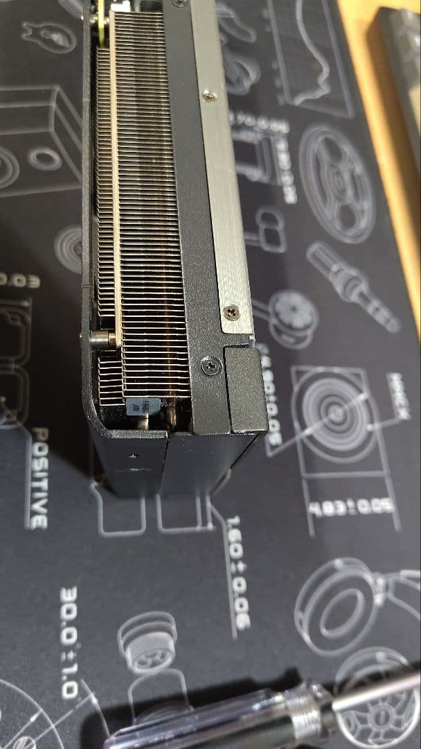グラフィックボード・グラボ・ビデオカード INNO3D GeForce RTX 4070 Ti Super