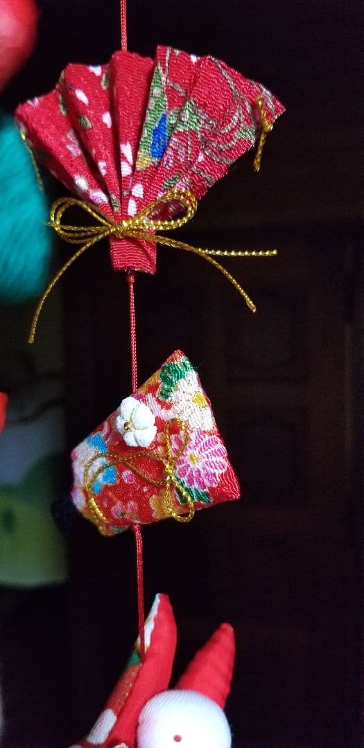 吊し飾り(赤、輪)+春の１本吊し飾り