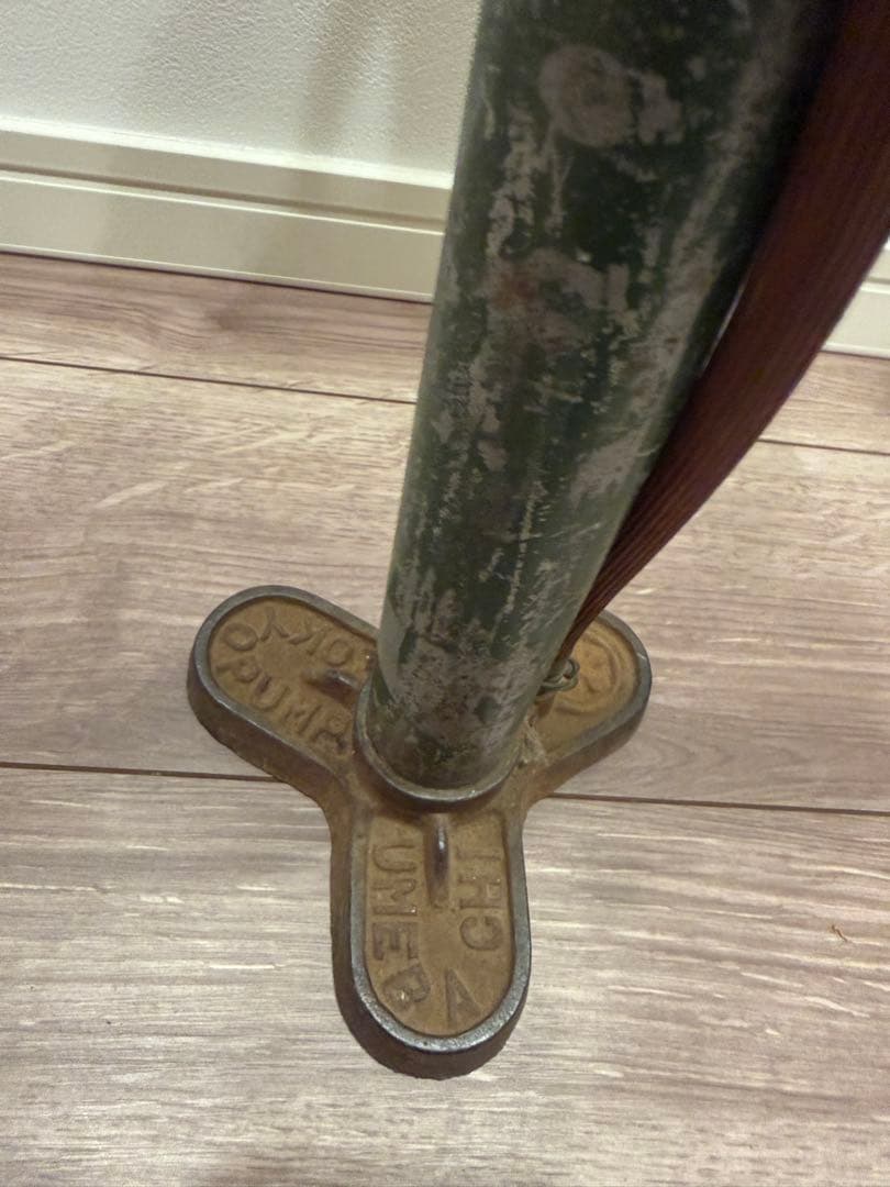アンティーク フロアポンプ U.ME No1 木製ハンドル 鋳鉄ベース レトロ