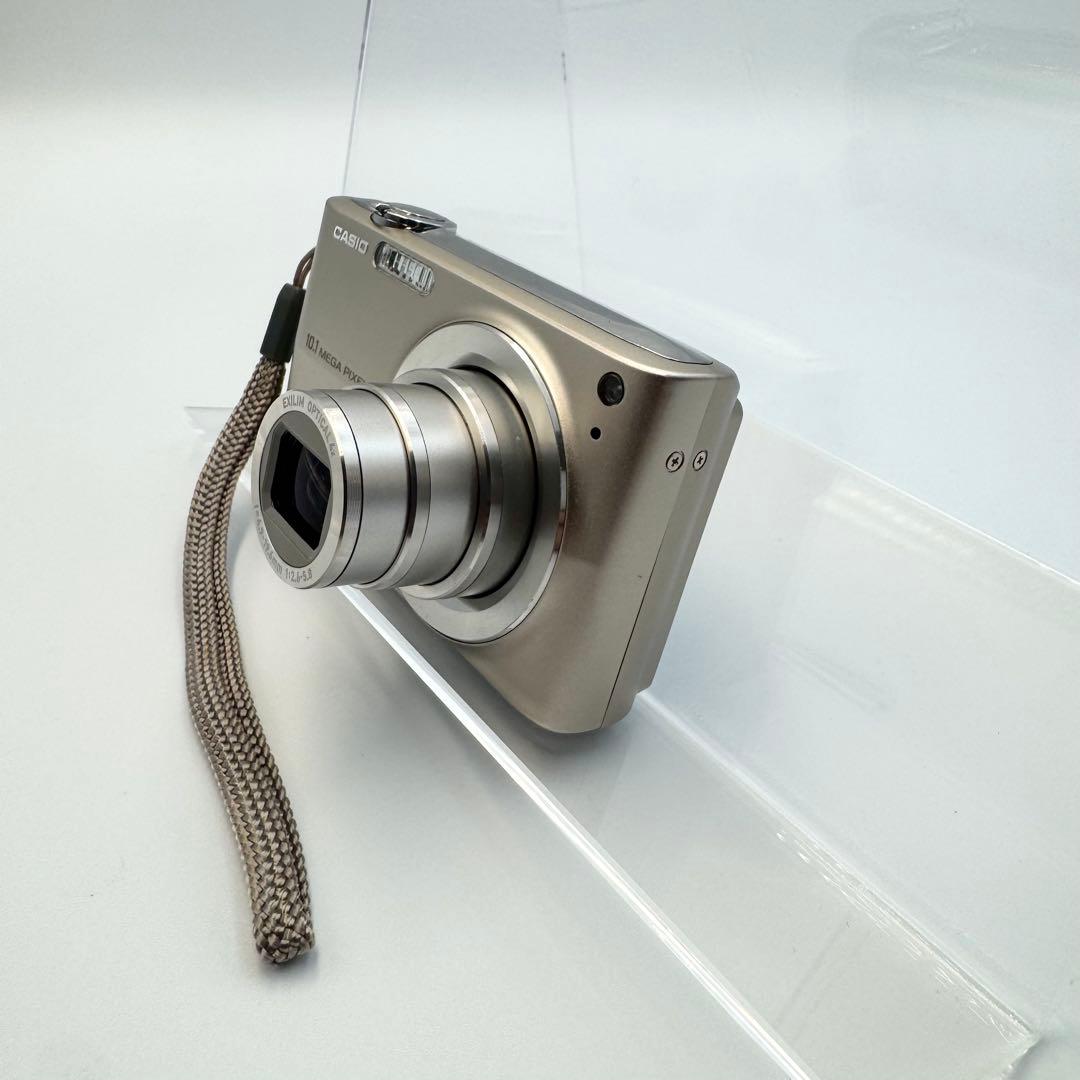 【美品】CASIO EXILIM EX-Z200