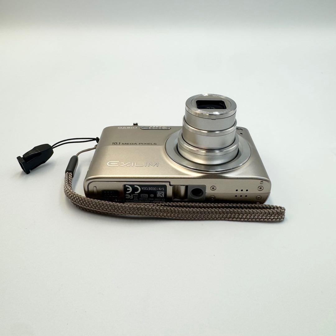 【美品】CASIO EXILIM EX-Z200
