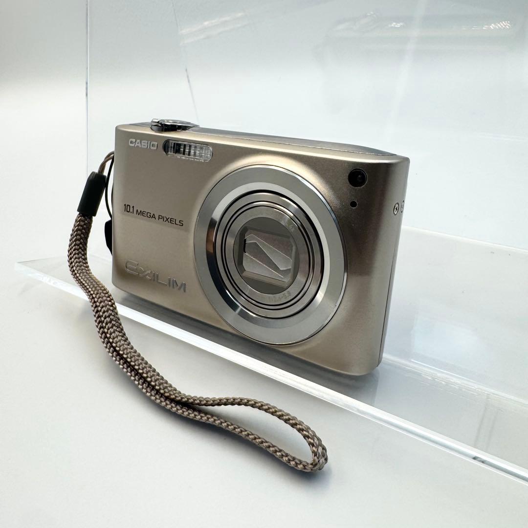【美品】CASIO EXILIM EX-Z200