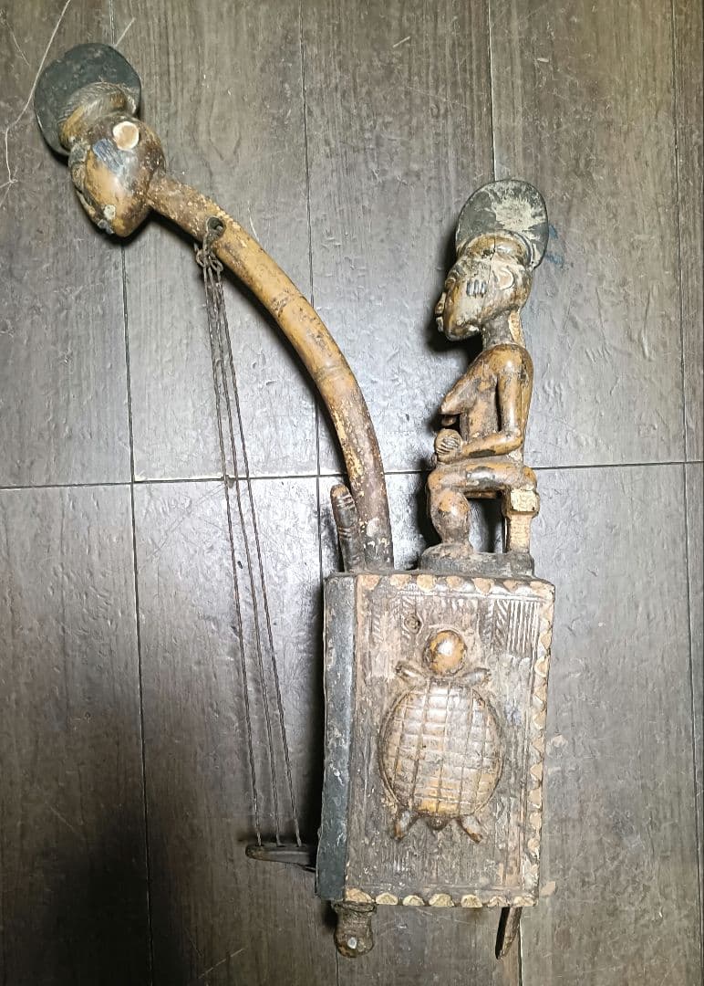 アフリカ民族楽器モチーフ 木彫り彫刻 民芸品 オブジェアフリカンアート約60cm