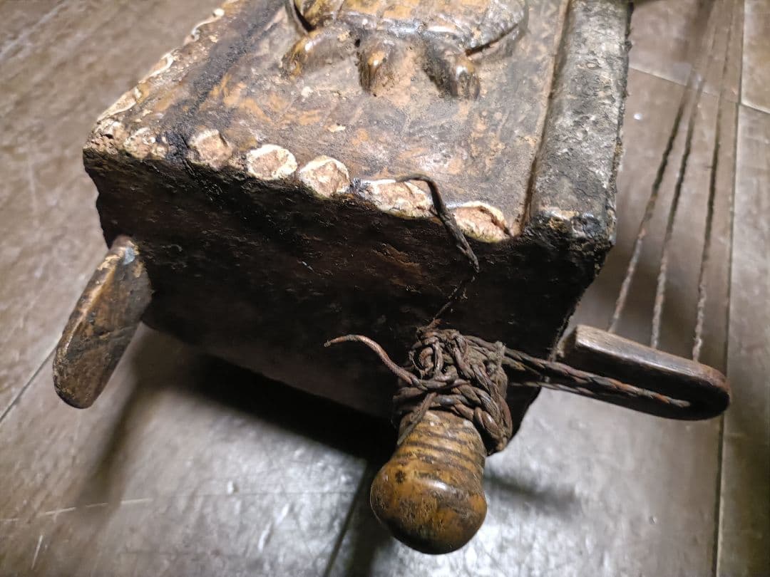 アフリカ民族楽器モチーフ 木彫り彫刻 民芸品 オブジェアフリカンアート約60cm