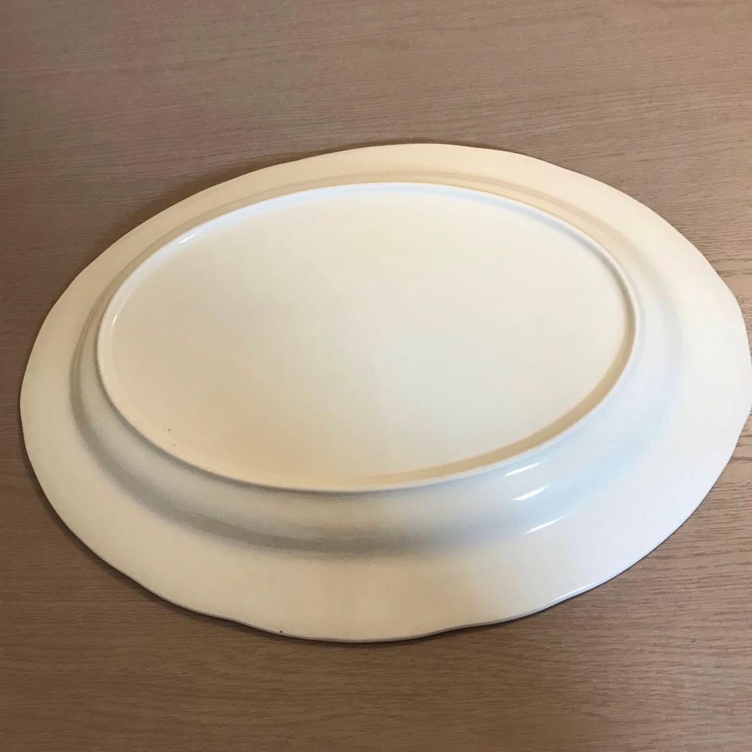 古伊万里　伊万里焼？有田焼？のお皿山水図　線描き　花唐草文