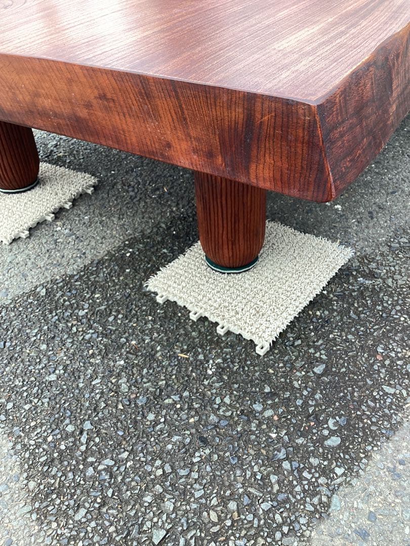 千葉県鴨川 BC工房　無垢材 欅 けやき 一枚板　183ｃｍ　ローテーブル