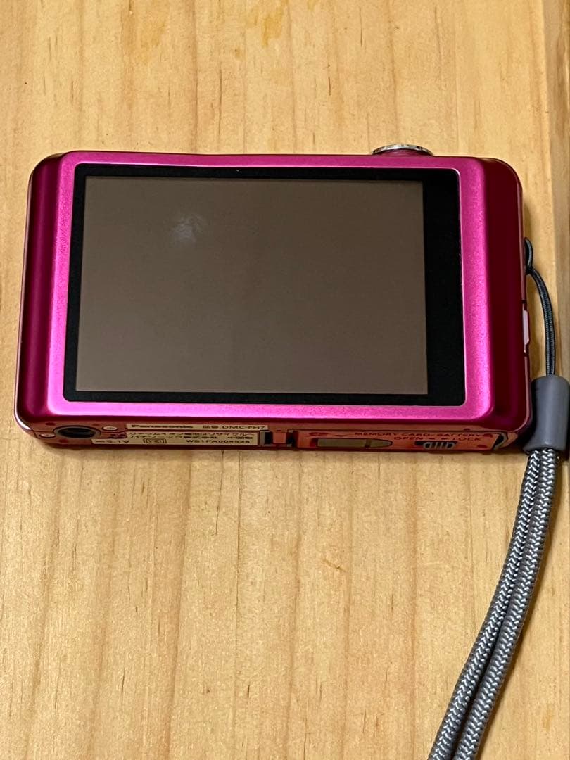 Panasonic DMC-FH7 LUMIX 動作未確認です