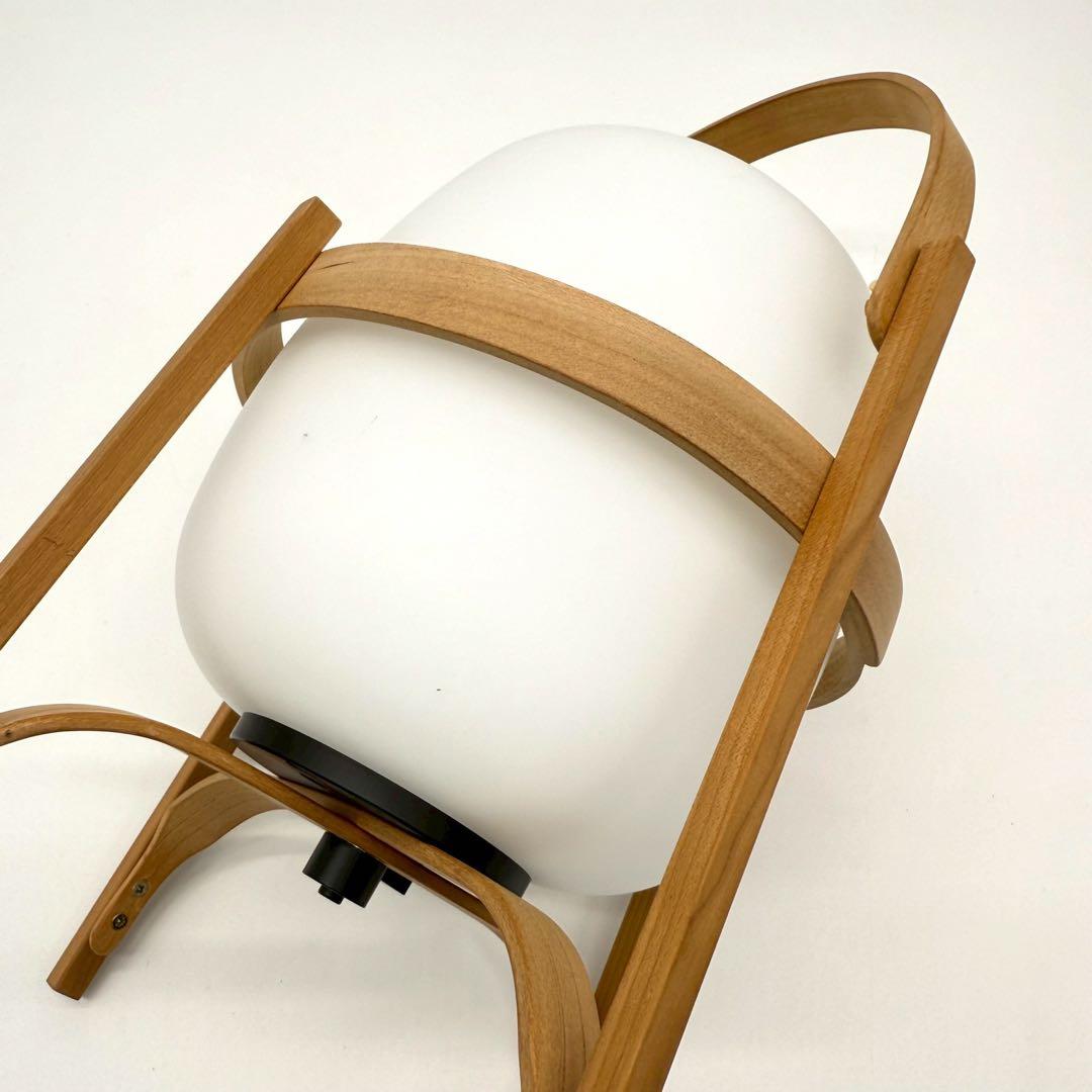 フロアスタンド SANTA & COLE CESTITA BATERIA