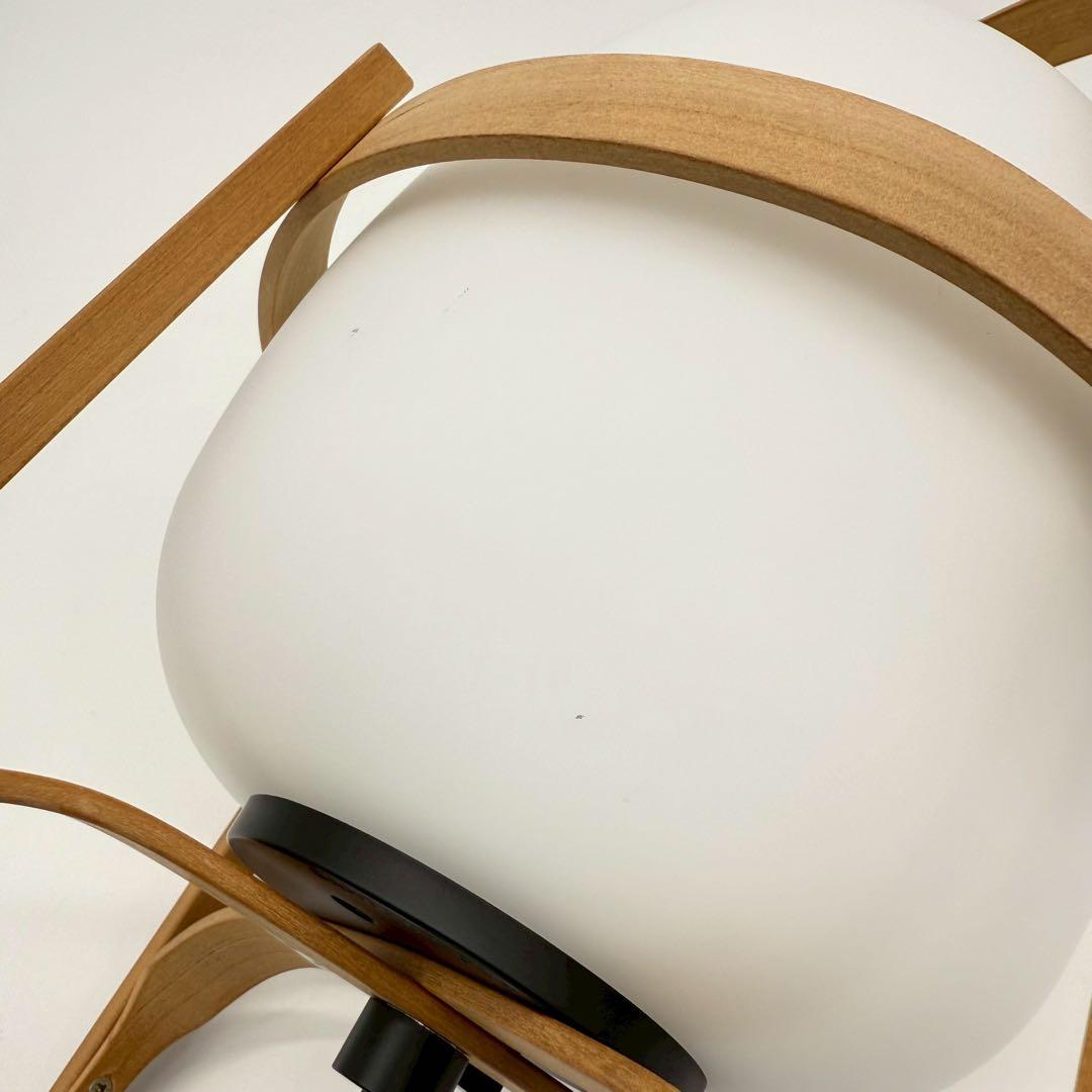 フロアスタンド SANTA & COLE CESTITA BATERIA