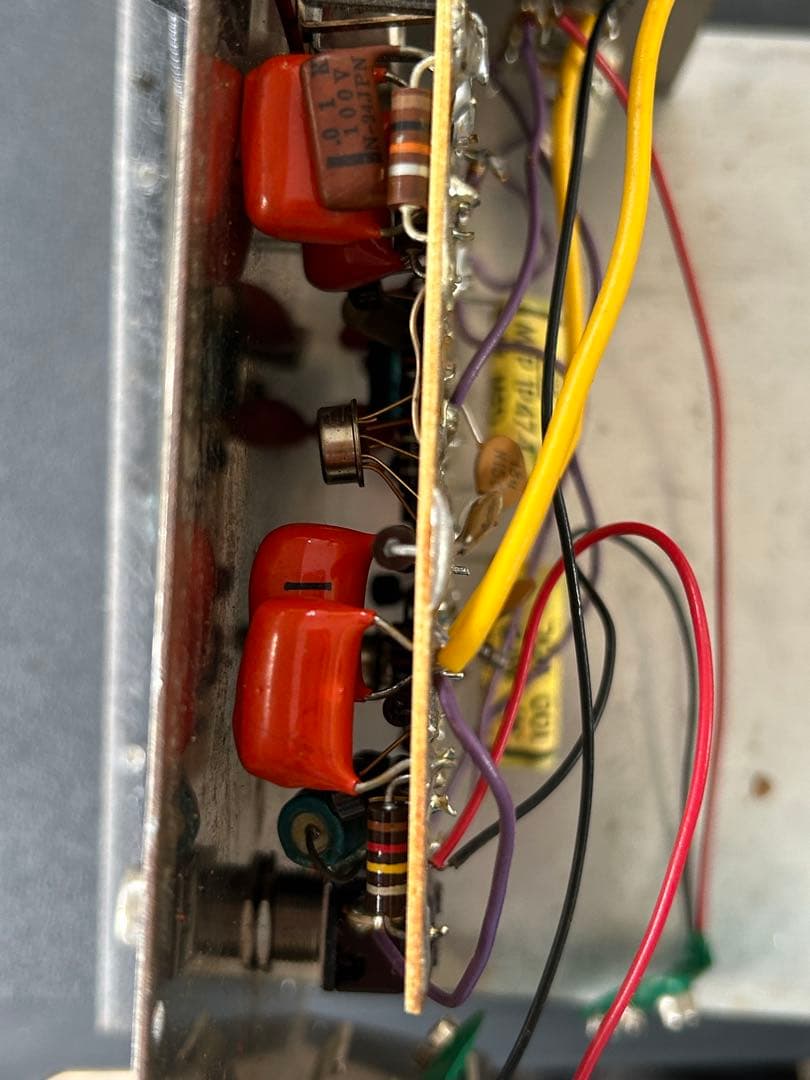 （0319）Electro-HarmonixBLACK FINGER