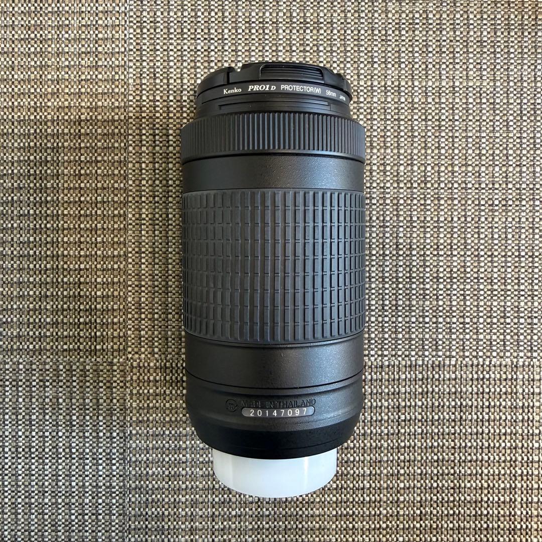 Nikon D5600 レンズ2本・充電器・バッテリー・SDカード・バック付き