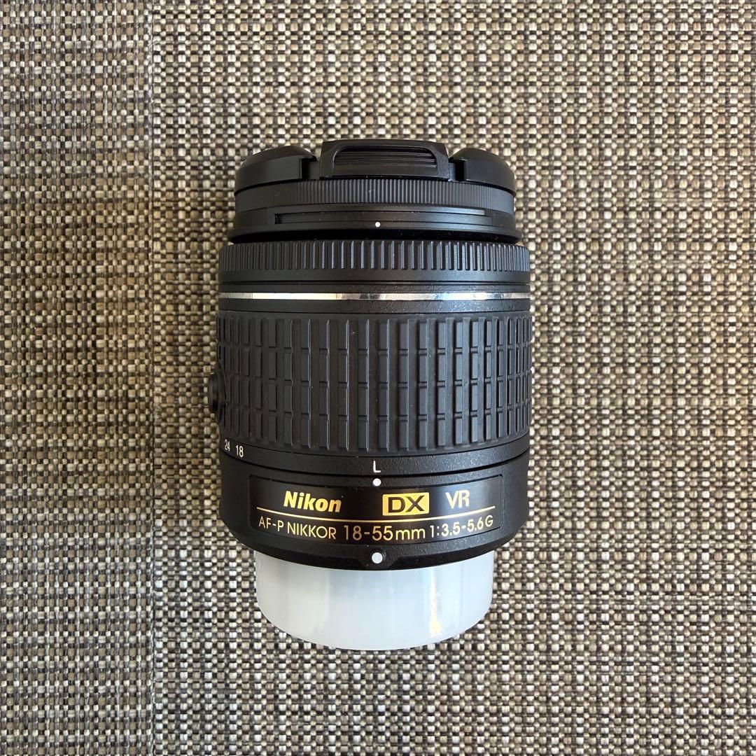 Nikon D5600 レンズ2本・充電器・バッテリー・SDカード・バック付き