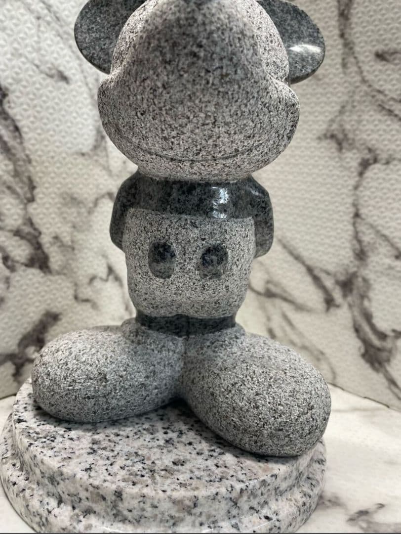【廃盤品】御影石　ディズニー　ミッキー　石像　入手困難