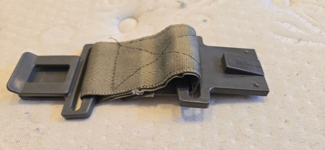 自衛隊　ポンチョ　足輪　弾帯　延長　防虫ネット　鉄帽クッション