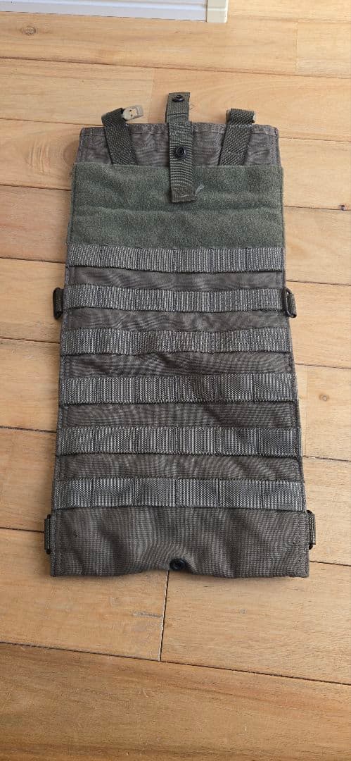 自衛隊　ポンチョ　足輪　弾帯　延長　防虫ネット　鉄帽クッション