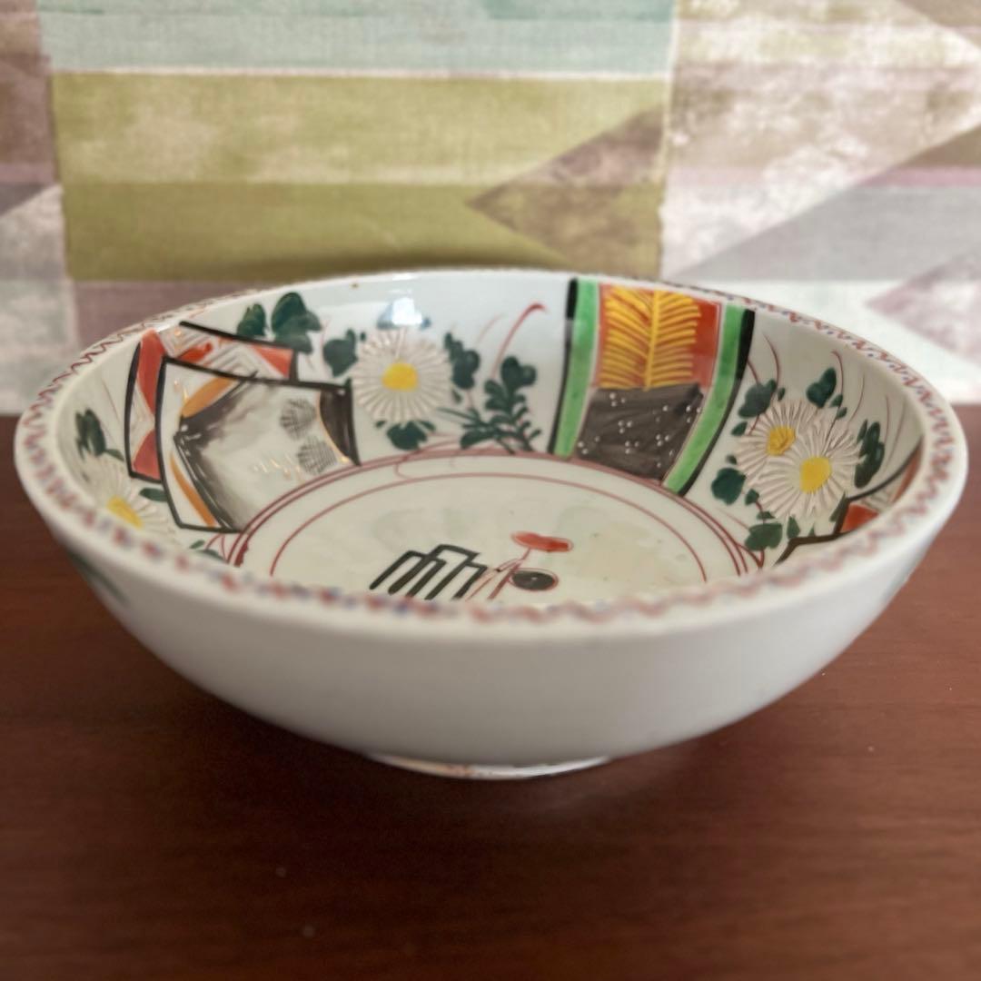 お皿　骨董品　鉢　陶芸品　芸品　工芸品　直径22.5センチ　高さ8センチ　良品