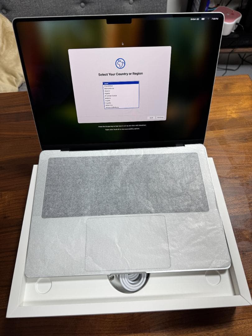 14インチ MacBook Pro M4 16GB/1TB US