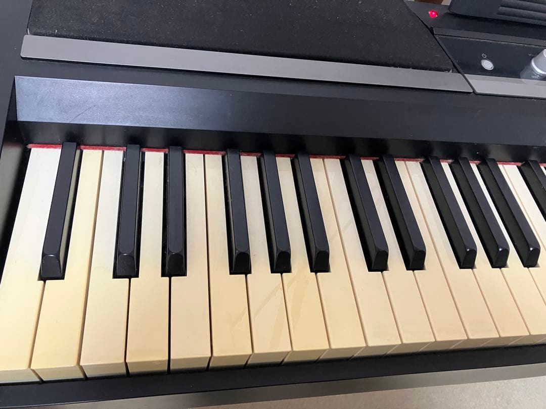 【中古】KORG 電子ピアノ SP-170S 88鍵 黒色 ペダル・説明書付き