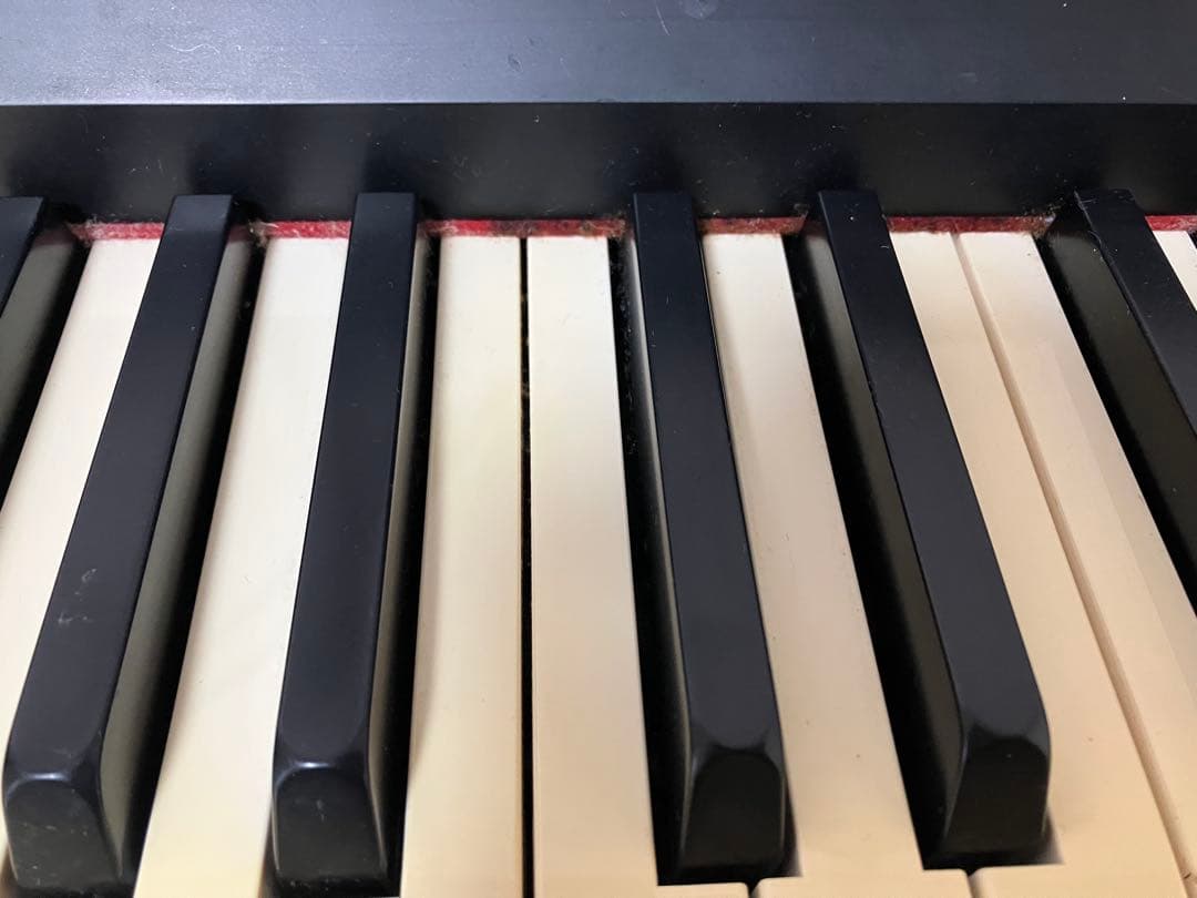 【中古】KORG 電子ピアノ SP-170S 88鍵 黒色 ペダル・説明書付き