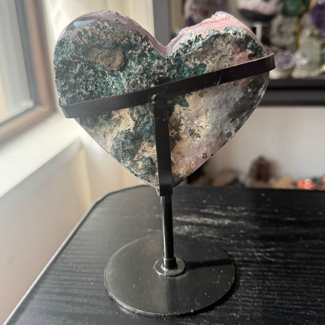 天然石タイチンルチルクォーツ共生アメジストのハート　置物NO.010913