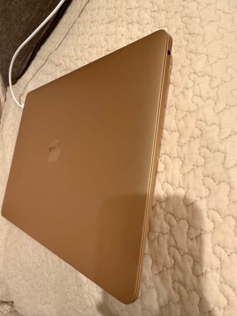 【ほぼ未使用/超美品】M1 バッテリー100% MacBook Air ゴールド