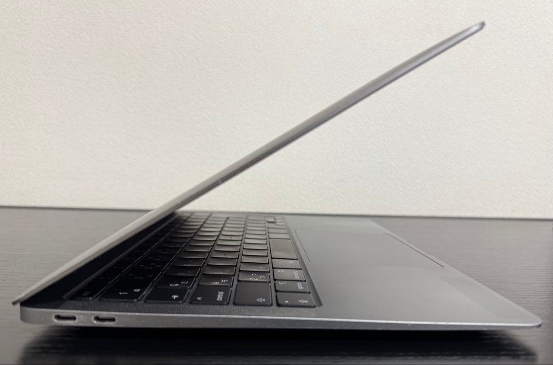 MacBook Air M1 16GB 512GB バッテリ84% 充放電223