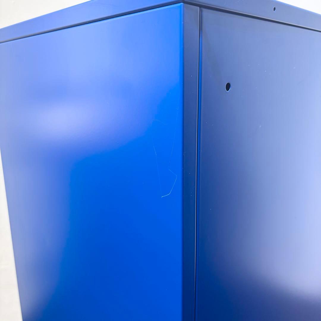 IKEA イケア　LIXHULT リックスフルト ブルー廃盤カラー