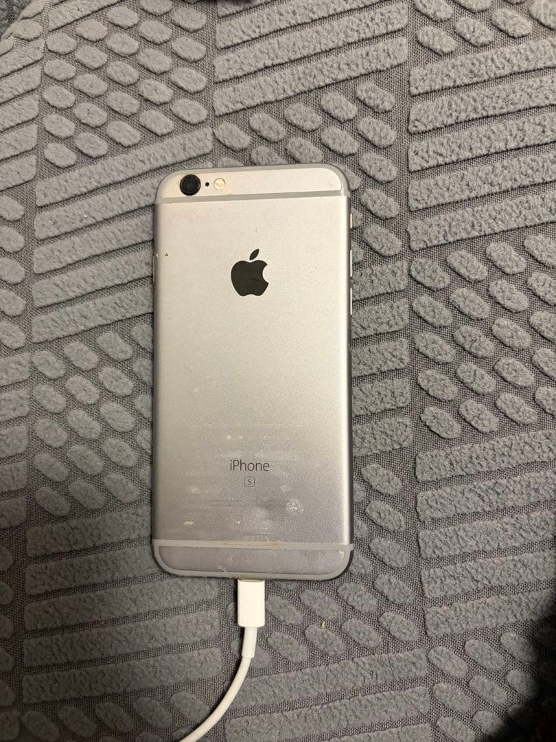 iPhone 6s 128GB 本体のみ