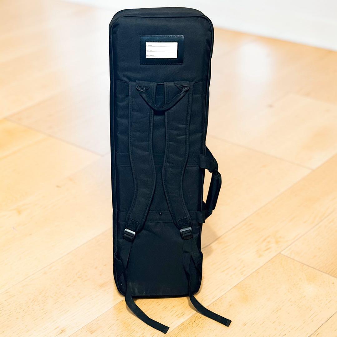 ほぼ未使用級❣️極美品✨沖縄三線 人工皮 天裏金箔仕上げ 付属品充実 専用ケース付