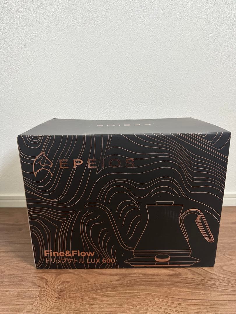 新品未開封！【世界バリスタ監修】エペイオス 熱感応変色ドリップケトル 電気ケトル