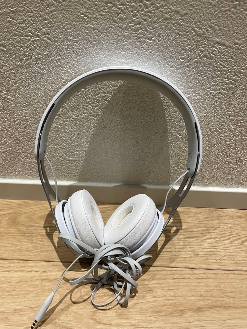 Beats ホワイト ヘッドホン