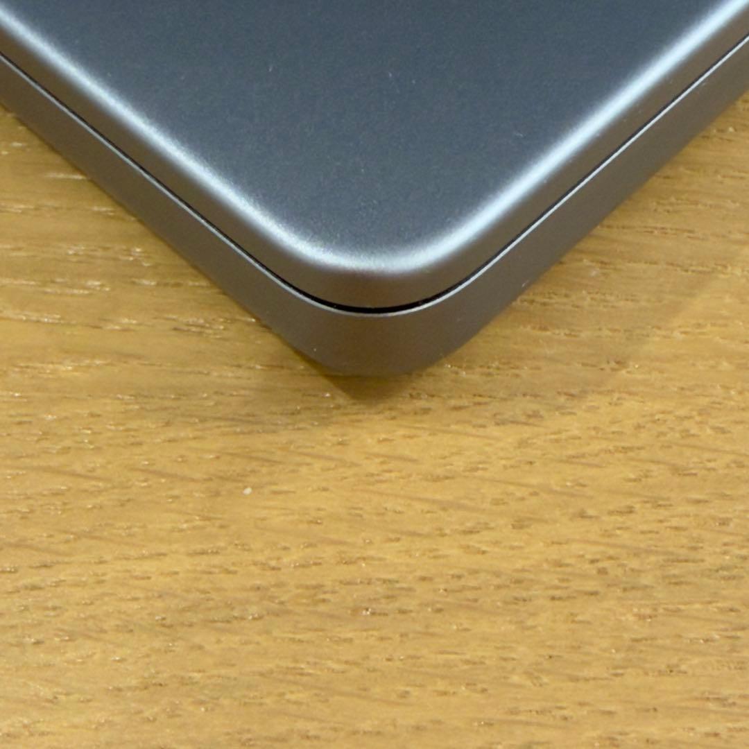 【超美品】MacBook Pro 16インチ M1 Pro 16GB 1TB