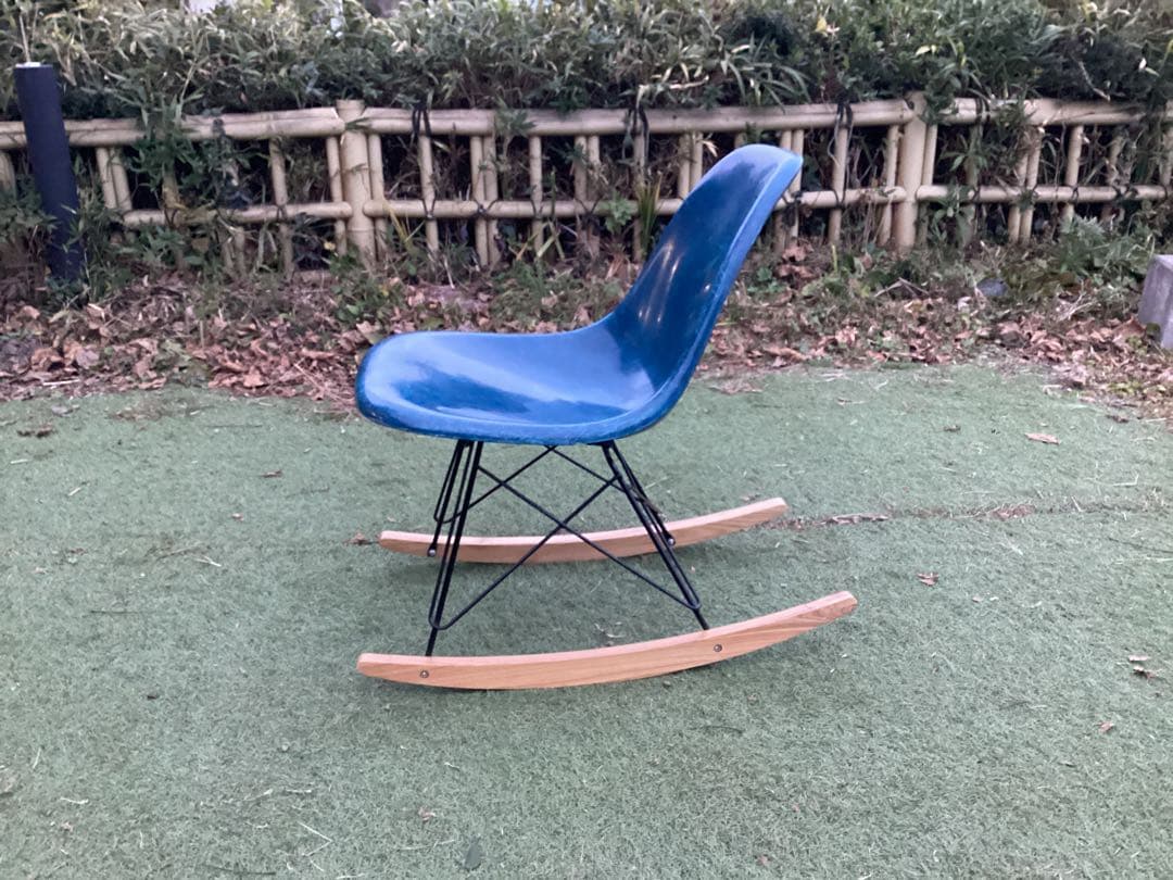 イームズ　シェルチェア　ロッキングチェア　リビングチェア　椅子