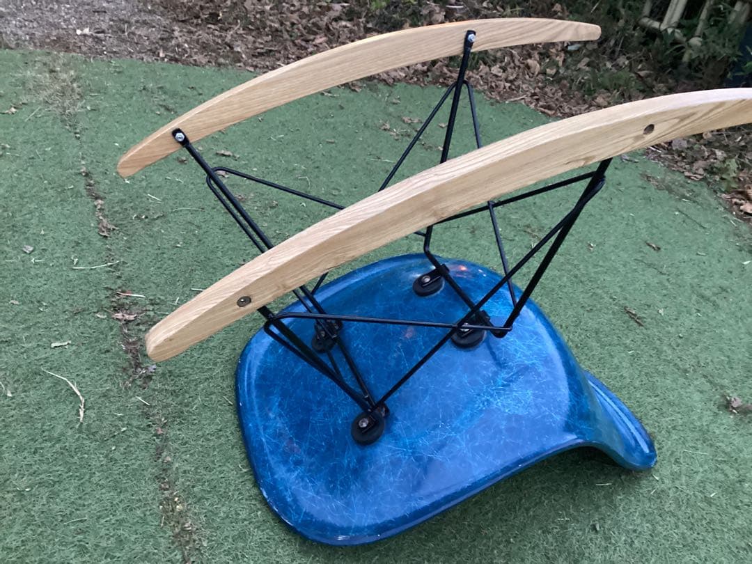 イームズ　シェルチェア　ロッキングチェア　リビングチェア　椅子