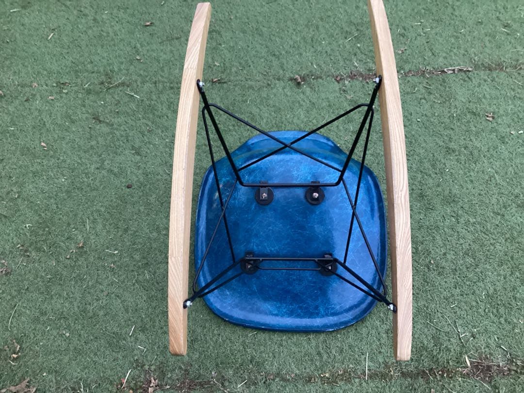 イームズ　シェルチェア　ロッキングチェア　リビングチェア　椅子